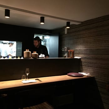 Uma - Le chef, Lucas Felzine, qui nous a fait un repas extraordinaire - Japanese Near Me - Paris, 75