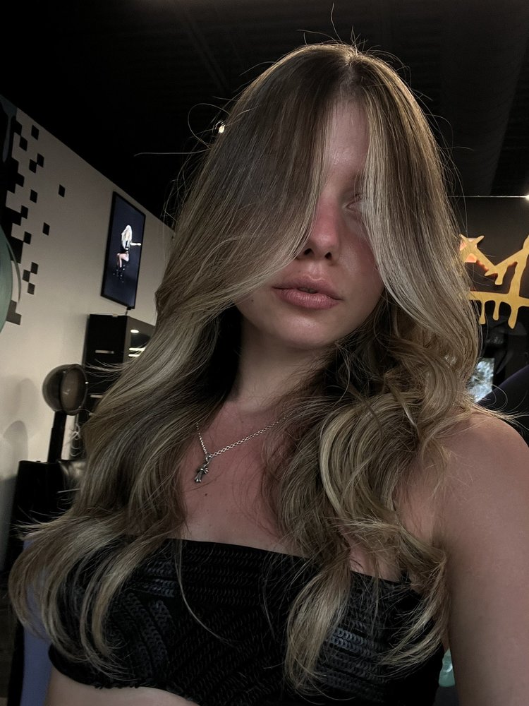 Genesis Hair Boutique Image