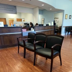 Ho K Frederick MD - Waiting area