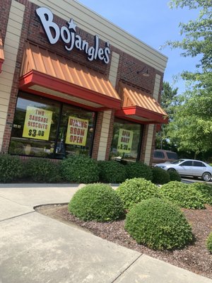 BOJANGLES - Updated July 2025 - 22 Photos & 47 Reviews - 3025 Winston