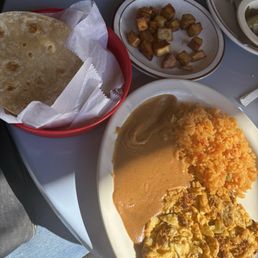 Huevos Con Chorizo