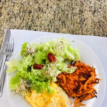 All Natural - Omelette De Espárrago, Camote and Salad. - Breakfast & Brunch Near Me - Río, PUE All Natural - Omelette De Espárrago, Camote and Salad. - Breakfast & Brunch Near Me - Río, PUE