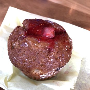 Tierra Mia Coffee - Strawberry tres leche muffin - Coffee & Tea Near Me - Los Angeles, California Tierra Mia Coffee - Strawberry tres leche muffin - Coffee & Tea Near Me - Los Angeles, California