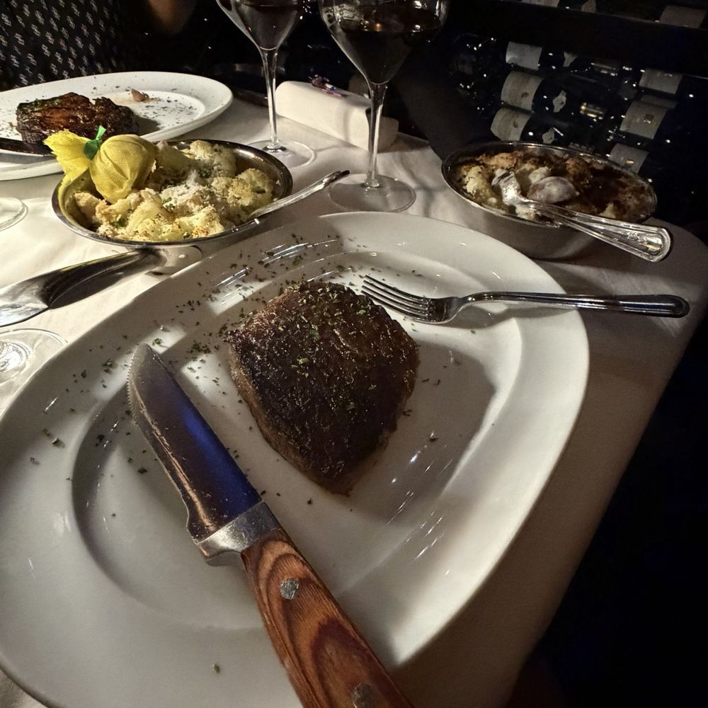 Mastro's Steakhouse - Steakhouses Near Me - Washington, DC, District of Columbia