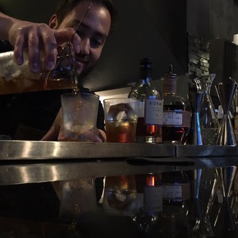 Yi Chan - Pascal finishing up making round two - Cocktail Bars Near Me - Brussels, BRU