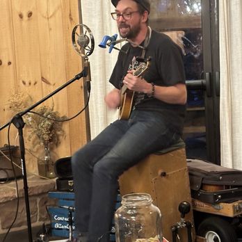 Stampede Barbecue - Love the one man band - Barbeque Near Me - Mohnton, Pennsylvania