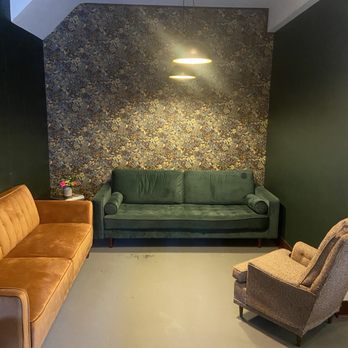 Karol Coffee - Relaxed seating area - Coffee Roasteries Near Me - Saint Paul, Minnesota