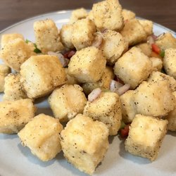 Meet & Eat Bistro - Salt and Pepper Tofu