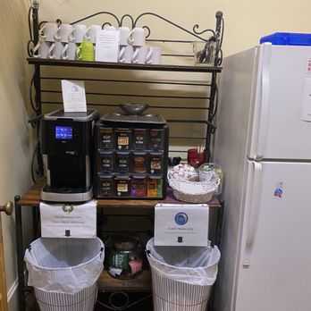 Ant Street Inn - Coffee bar - Hotels Near Me - Brenham, Texas