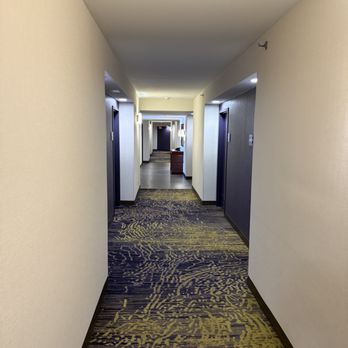 Hilton Charlotte Uptown - Hotels Near Me - Charlotte, North Carolina Hilton Charlotte Uptown - Hotels Near Me - Charlotte, North Carolina