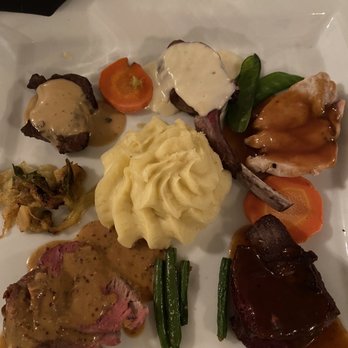 Chez Vincent - Degustation - Meat sample platter with coordinating sauces. - French Near Me - Winter Park, Florida