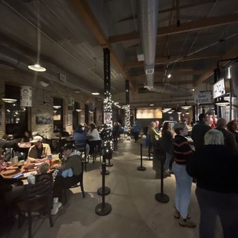 Urban Growler - Bar area - Breweries Near Me - Saint Paul, Minnesota Urban Growler - Bar area - Breweries Near Me - Saint Paul, Minnesota