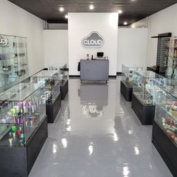 Cloud Vape & Smoke - Open Environment