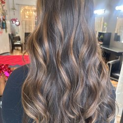 Head Hunters Hair Salon