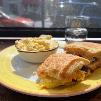 Honeycomb Cafe - Breakfast Sandwich - New American Near Me - Belmont, North Carolina