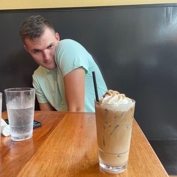 Ruby Slipper Pensacola - Creamy Vanilla Iced Coffee - Breakfast & Brunch Near Me - Pensacola, Florida