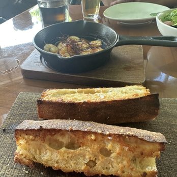 Rigo - Bread to dip in shrimp - Spanish Near Me - Honolulu, Hawaii Rigo - Bread to dip in shrimp - Spanish Near Me - Honolulu, Hawaii