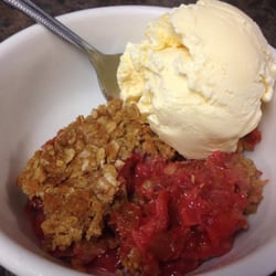 Iron Horse Cafe & Pie Shop - Great fresh desserts