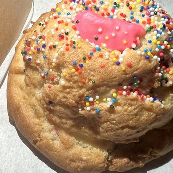 Cookie McCakeface - Regina Gorgeous - Desserts Near Me - Portland, Oregon