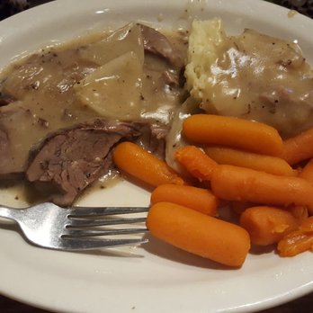 Cracker Barrel Old Country Store - Roast beef entree for lunch. C+ - American Near Me - Saint Robert, Missouri Cracker Barrel Old Country Store - Roast beef entree for lunch. C+ - American Near Me - Saint Robert, Missouri