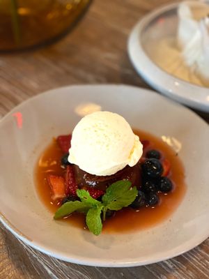 Negroni Bistro & Sushi Bar by null