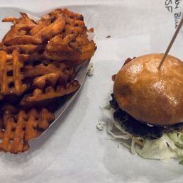 Blue Cheese Slider, and Sweet Potato Cross cut yum' Blue Cheese Slider, and Sweet Potato Cross cut yum'