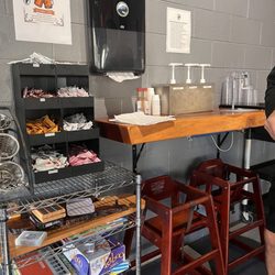 Trinity County Brewing Company - There are games and everything was neat and tidy.