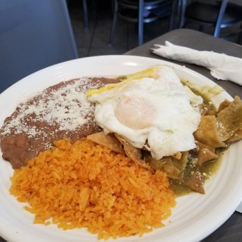 La Paloma Grill - Chilaquiles verde - Mexican Near Me - Montebello, California La Paloma Grill - Chilaquiles verde - Mexican Near Me - Montebello, California