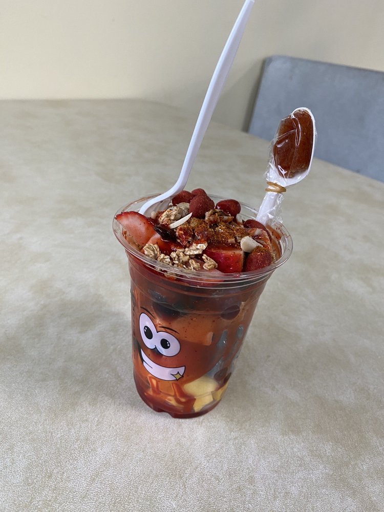 Waka Waka Snack Bar