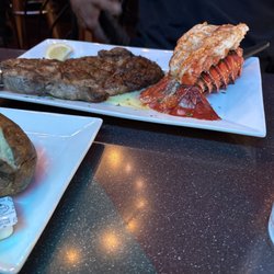 Luna Del Sea Steak & Seafood Bistro