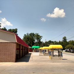 Clean Machine Car Wash - Gainesvilles best self service car wash.