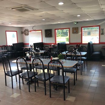 Countryside Fish and Chicken - Seating - Seafood Near Me - Folkston, Georgia Countryside Fish and Chicken - Seating - Seafood Near Me - Folkston, Georgia