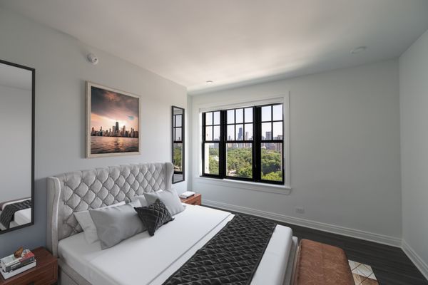 The Belden-Stratford by null