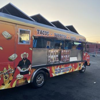 Turo’s Tacos - Turo's Tacos' Truck. - Tacos Near Me - Oakland, California Turo’s Tacos - Turo's Tacos' Truck. - Tacos Near Me - Oakland, California