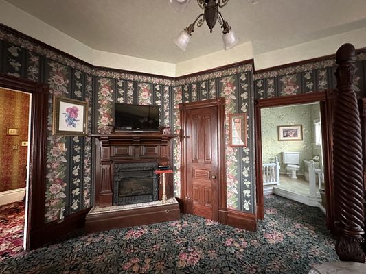 Gingerbread Mansion Inn by null