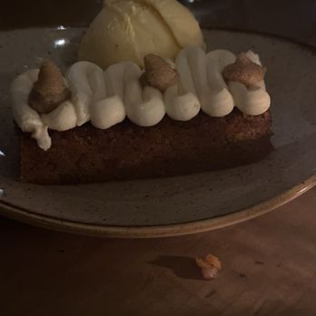 Chubby's Jamaican Kitchen - Carrot cake - Caribbean Near Me - Toronto, Ontario
