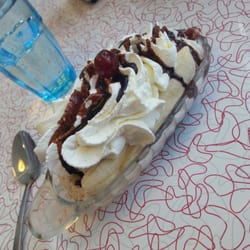 The Holly's Diner - Banana Split