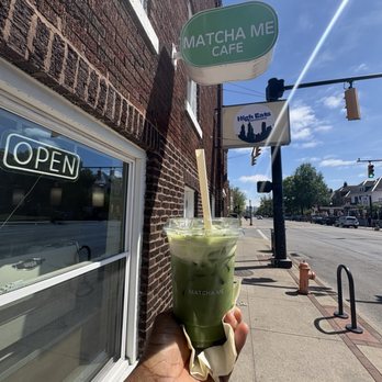 Matcha Me - Einspanner Matcha Latte ($7.50) - has vanilla cream top, matcha, and milk. I choose oat milk which is an extra 75 cents -- on 26 April 2026 - Coffee & Tea Near Me - Columbus, Ohio