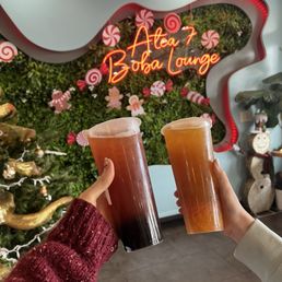 Tropical boba Passion drink   IG @WholeWellnessMamas YT @ThisJALife