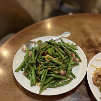 Dolo Restaurant and Bar - String Beans - Dim Sum Near Me - Chicago, Illinois