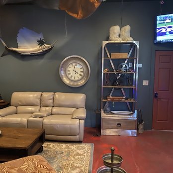 Daddo's Shenanigans - Like sitting in your own living room - Food Trucks Near Me - Clayton, Georgia Daddo's Shenanigans - Like sitting in your own living room - Food Trucks Near Me - Clayton, Georgia