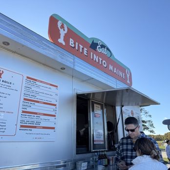 Bite Into Maine - Food truck - Seafood Near Me - Cape Elizabeth, Maine
