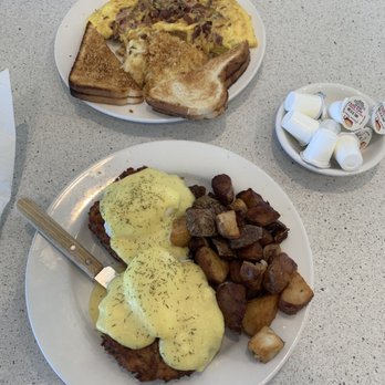 Beachside Diner - Diners Near Me - St. Augustine, Florida Beachside Diner - Diners Near Me - St. Augustine, Florida