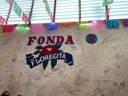 Fonda Florecita by null