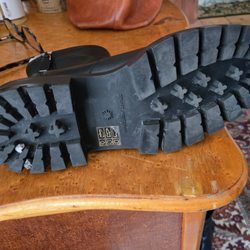 Izet's Leather & Shoe Repair