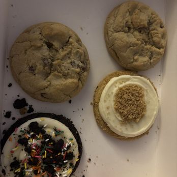 Crumbl - Polaris - Cookies! - Bakeries Near Me - Columbus, Ohio Crumbl - Polaris - Cookies! - Bakeries Near Me - Columbus, Ohio