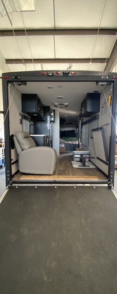Slide of Emergency Mobile RV Repair & Service