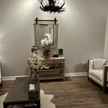 The Luxurious Massage and Spa - The waiting room - Day Spas Near Me - Spring, Texas The Luxurious Massage and Spa - The waiting room - Day Spas Near Me - Spring, Texas