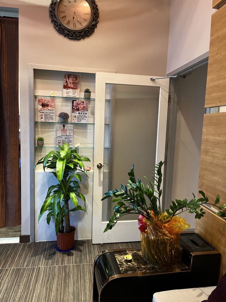 GOLDEN 101 WELLNESS SPA Updated September 2024 22 Photos 3621