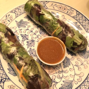 Busaba - Vegetable summer rolls (mostly spring salad mix) - Thai Near Me - Louisville, Colorado Busaba - Vegetable summer rolls (mostly spring salad mix) - Thai Near Me - Louisville, Colorado
